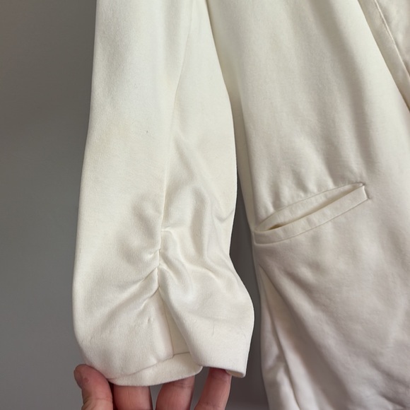 Bar III cream blazer size XS - Picture 3 of 5